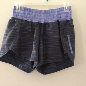 LULULEMON tracker short ll